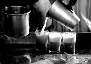 Chai shop (www.chaiwallahsofindia.com)