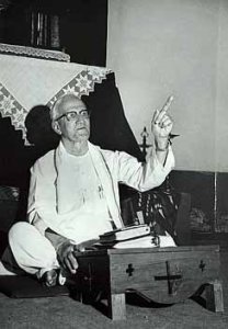 Rev. E. Stanley Jones giving one of his sermons at Sat Tal Ashram, India.